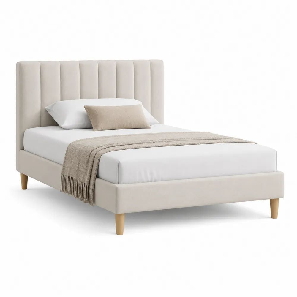 Lit double rembourré en tissu beige 140 x 190 cm avec tête de lit à panneaux verticaux et pieds en bois massif marron clair, 151 x 207 x 110 cm